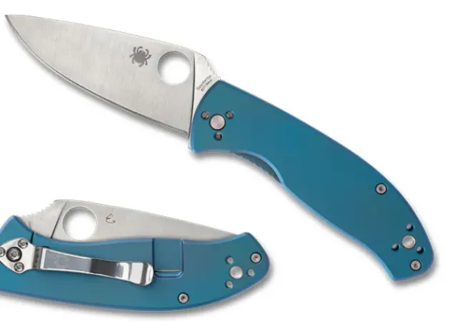 Tenacious® R.I.L. Blue Titanium-Spyderco Clearance